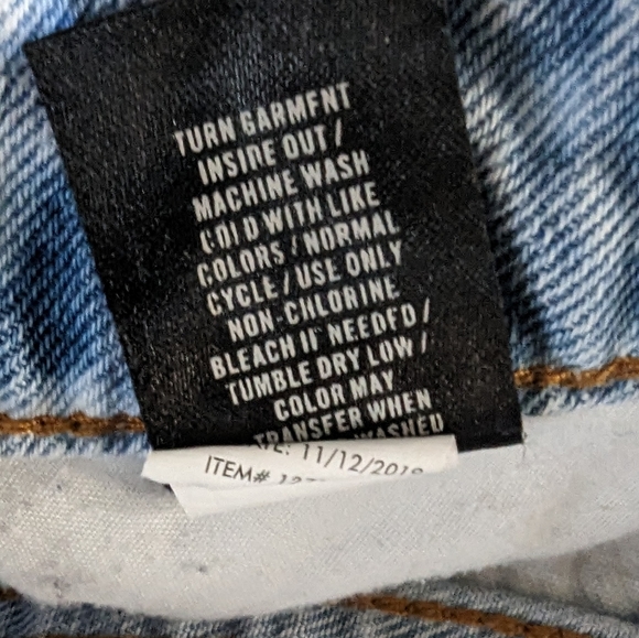 HT Denim Ultra Hi-Rise Shorts - Picture 7 of 10